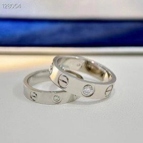 Cartier LOVE Classic Four Diamond Screw Printing Ring